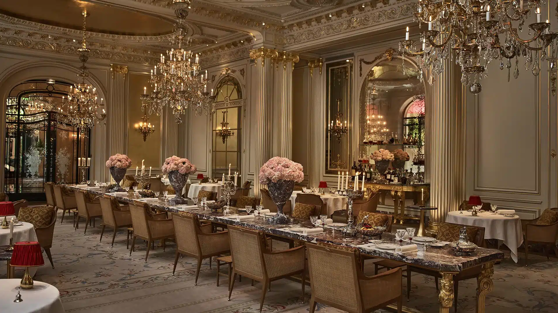 Kolacja biznesowa fine dining w Paryżu – program incentive