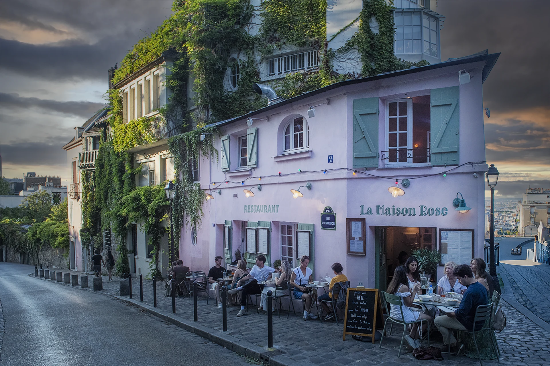La Maison Rose Montmartre – klimatyczny Paryż La Maison Rose na Montmartre w Paryżu – klimatyczna restauracja na wzgórzu Montmartre